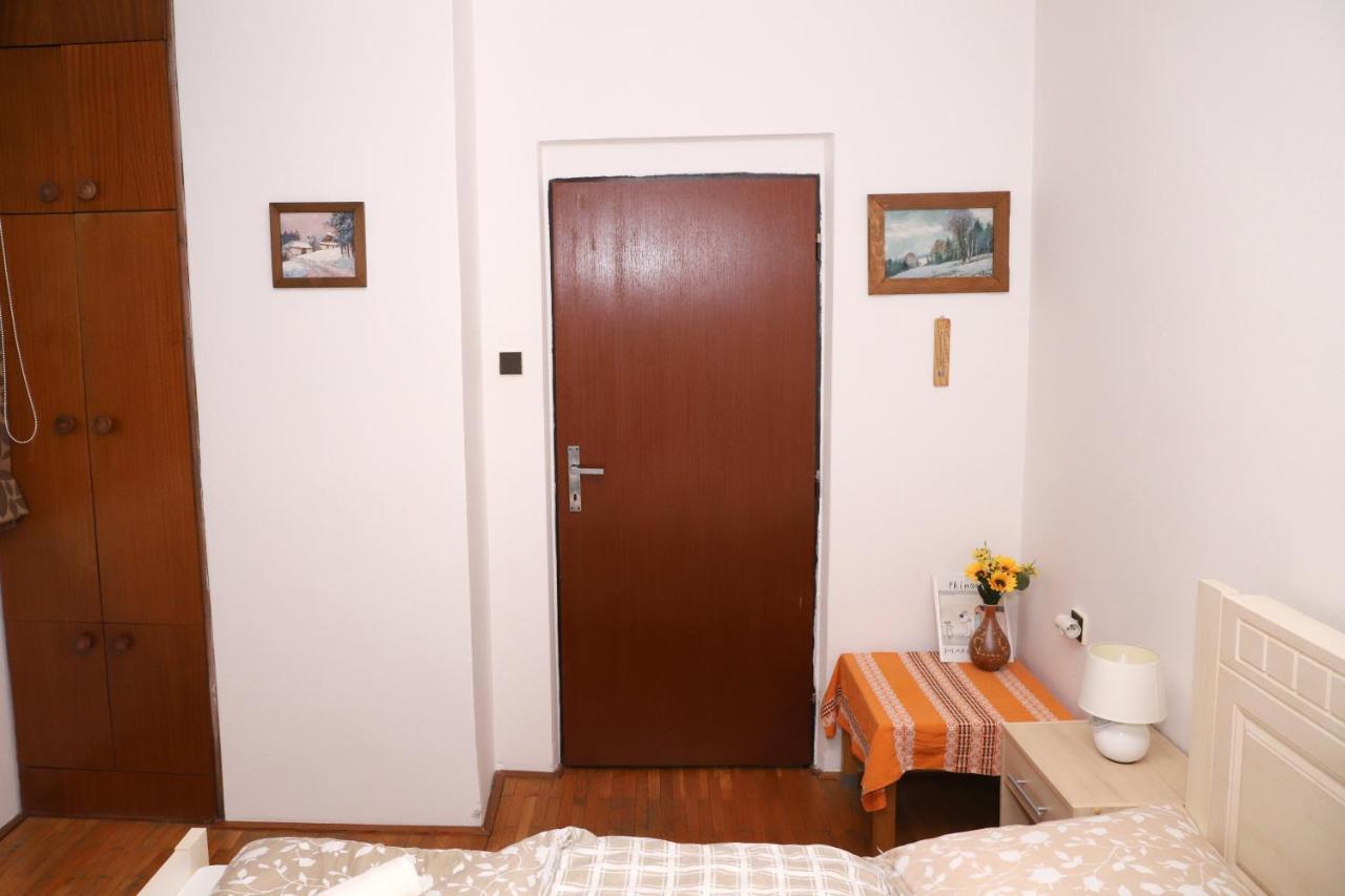 Ubytovanie Viktoria Dunajska Streda Bagian luar foto