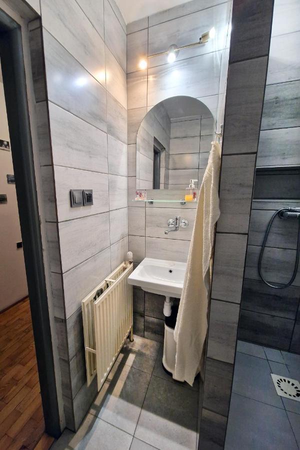 Ubytovanie Viktoria Dunajska Streda Bagian luar foto